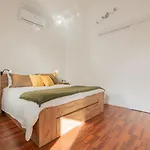 Bright And Modern By Wonderful Italy *