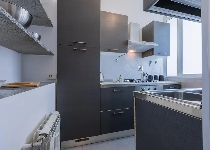 Bright And Modern By Wonderful Italy * Turín